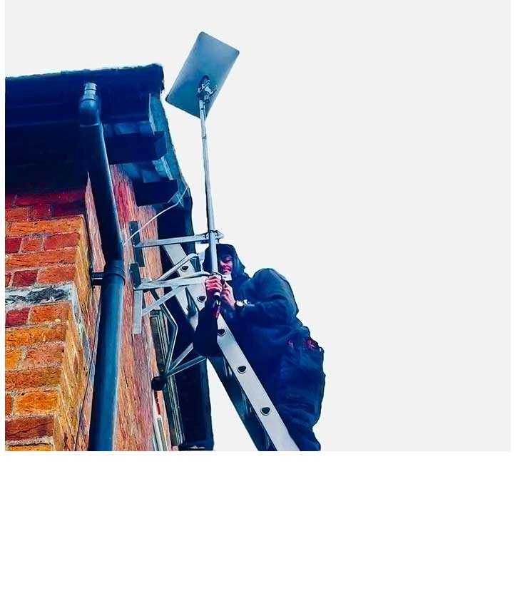 Starlink Installs Royal Wootton Bassett 